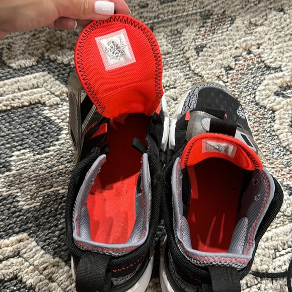 Nike AIR JORDAN WHY NOT - Picture 3 of 5